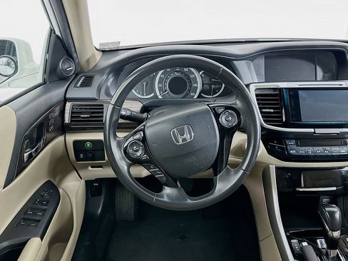 Used 2017 Honda Accord EX-L image 17