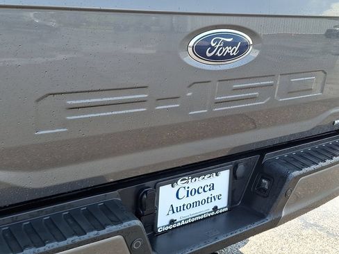 Used 2022 Ford F150 Lariat w/ Equipment Group 502A High AWD/4WD image 32