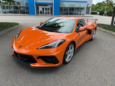 Used 2024 Chevrolet Corvette Stingray Coupe w/ 1LT RWD image 9
