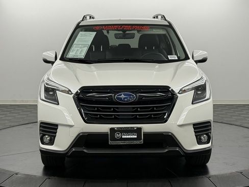 Used 2024 Subaru Forester Limited image 3