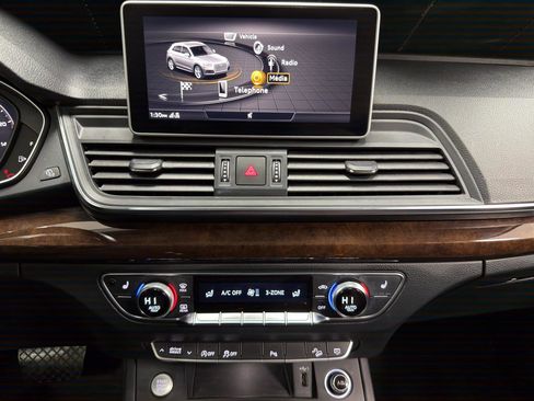 Used 2020 Audi Q5 2.0T Premium Plus w/ Premium Plus Package image 20