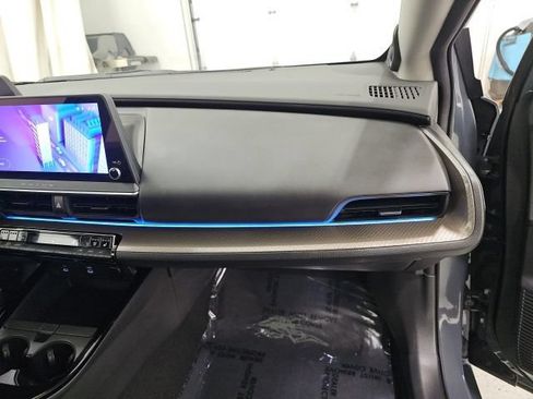 Used 2024 Toyota Prius Limited AWD/4WD image 40