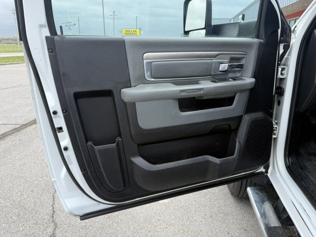 Used 2016 RAM 5500 Tradesman w/ Power Accessory Group RWD image 23