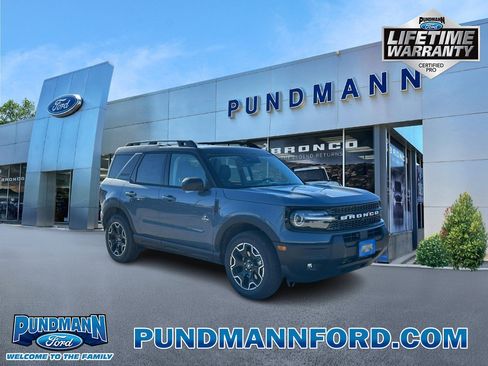 New 2025 Ford Bronco Sport Outer Banks image 1