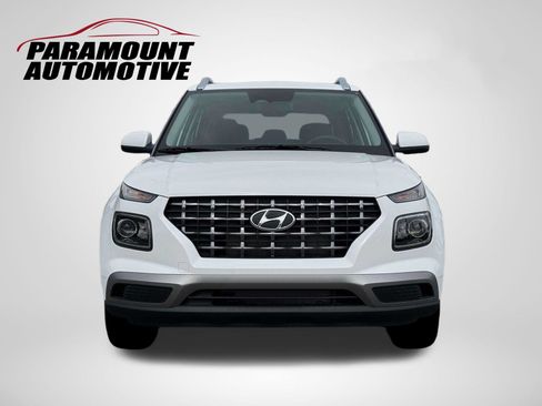Used 2026 Hyundai Venue SEL FWD image 12