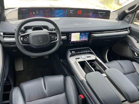 New 2025 Lincoln Navigator L Reserve w/ Jet Appearance Package image 20