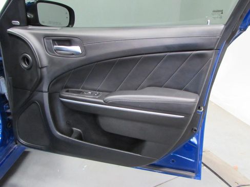 Used 2022 Dodge Charger Scat Pack w/ Plus Group RWD image 16