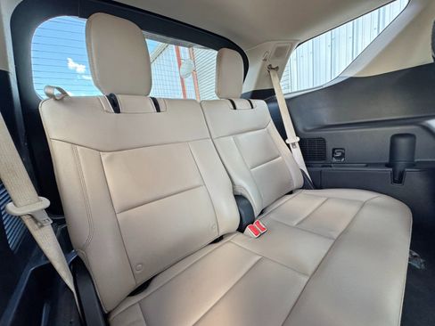 Used 2021 Ford Explorer Limited w/ Equipment Group 301A image 40