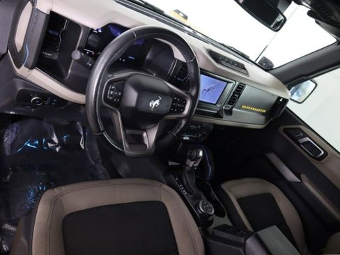 Used 2022 Ford Bronco Wildtrak AWD/4WD image 14