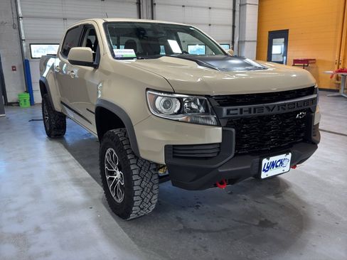 Used 2022 Chevrolet Colorado ZR2 image 7
