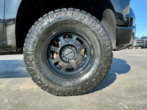 Used 2023 Chevrolet Silverado 1500 RST w/ Z71 Off-Road Package image 21