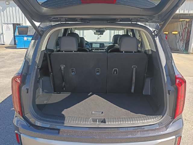 Used 2025 Kia Telluride S FWD image 24