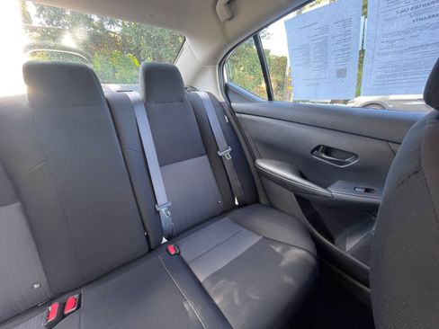 Used 2025 Nissan Sentra SV image 35