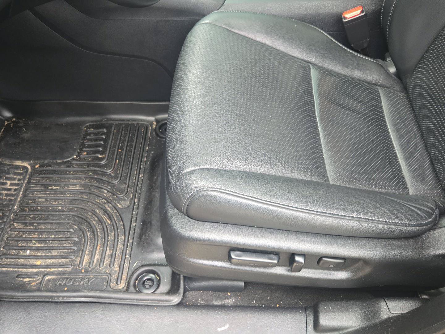 Used 2020 Honda Pilot Elite image 19