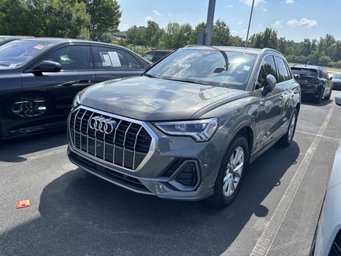 Used 2024 Audi Q3 2.0T Premium AWD/4WD image 6