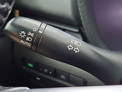 Used 2021 Nissan Sentra SV image 26