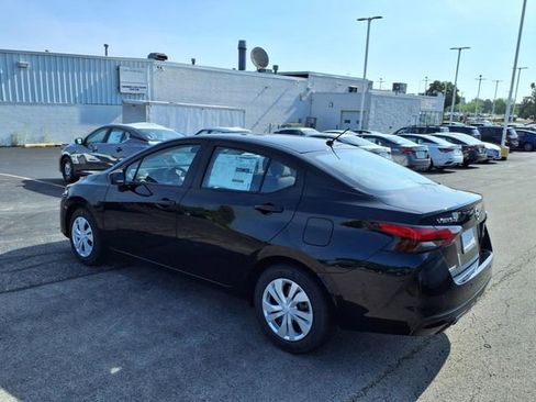 Certified 2025 Nissan Versa S w/ Trunk Package image 5