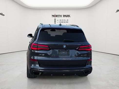 Used 2021 BMW X5 xDrive40i AWD/4WD image 4