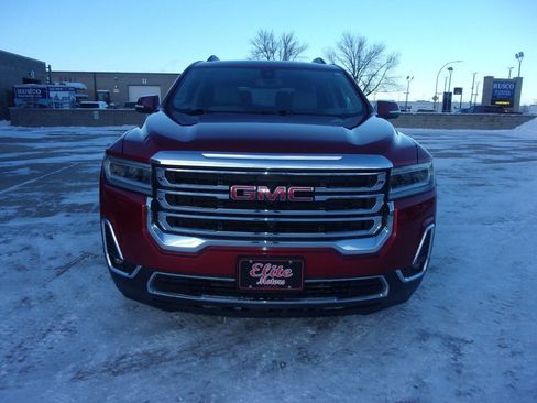 Used 2021 GMC Acadia SLT w/ Technology Package image 3