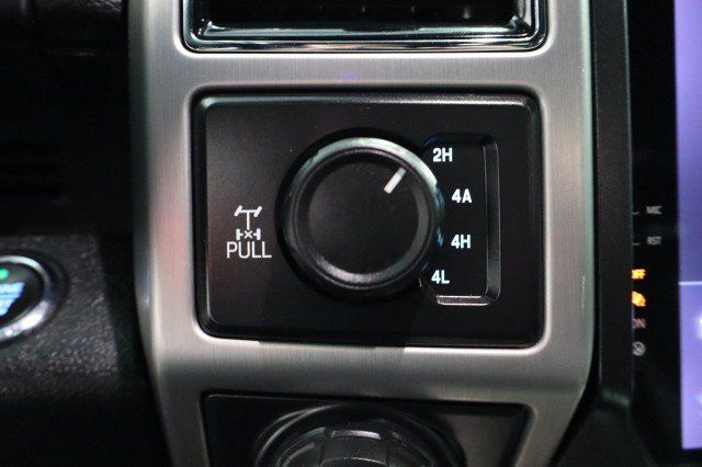 Used 2019 Ford F150 Platinum w/ Equipment Group 701A Luxury AWD/4WD image 44