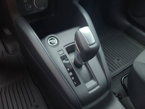 Certified 2025 Nissan Kicks Play S image 23