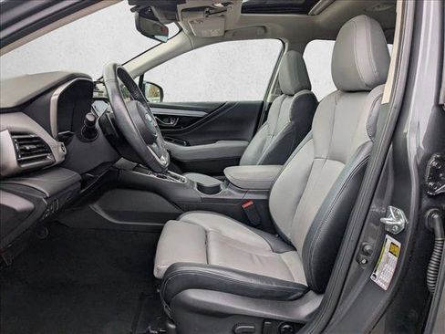 Used 2023 Subaru Outback Limited image 16