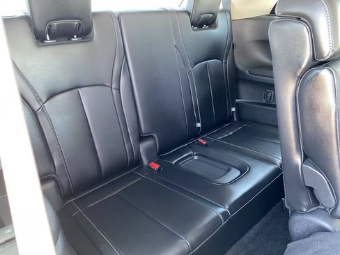 Certified 2026 INFINITI QX60 Luxe w/ Cargo Package FWD image 13