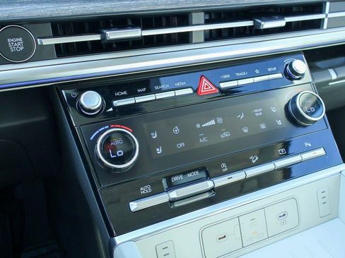 New 2026 Hyundai Santa Fe Calligraphy image 22