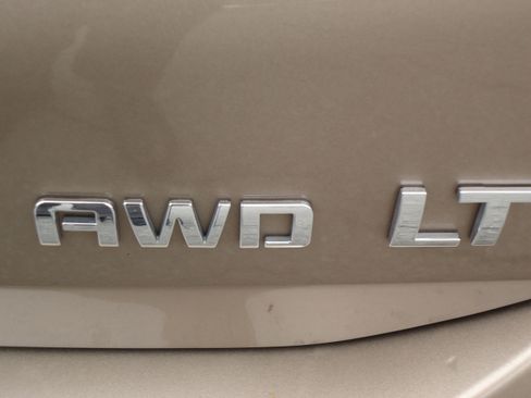 Used 2019 Chevrolet Equinox LT image 10