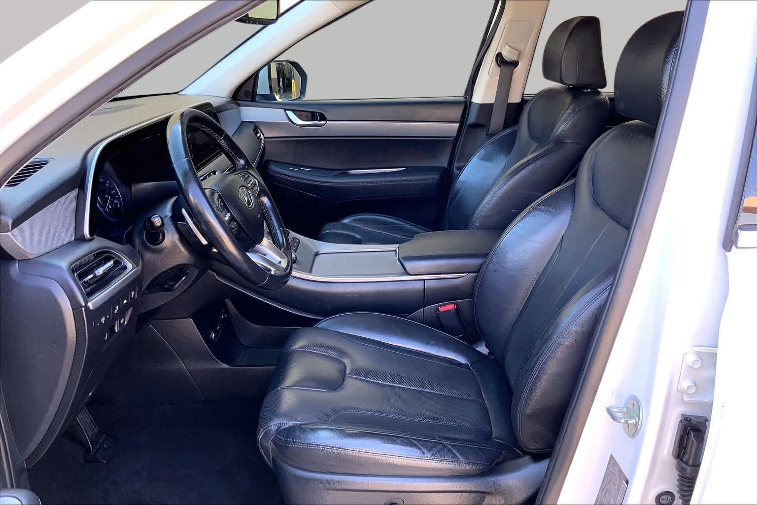 Used 2022 Hyundai Palisade SEL w/ 8P Bench Seat Package FWD image 8