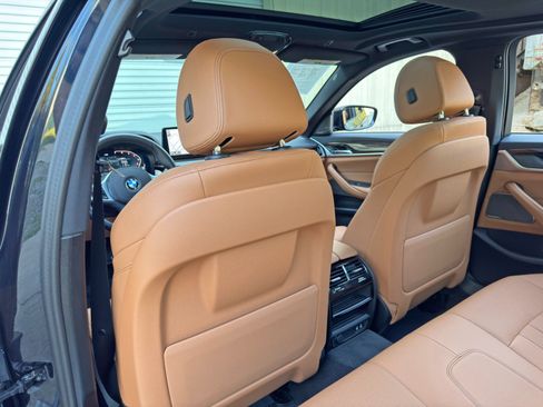 Used 2023 BMW 530i xDrive w/ M Sport Package AWD/4WD image 40