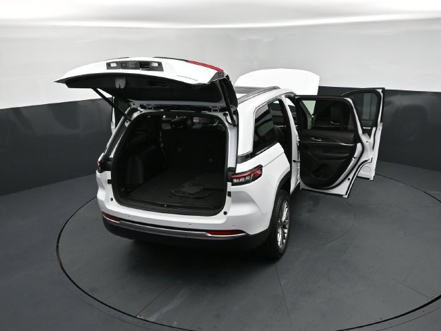 New 2027 Jeep Grand Cherokee Limited AWD/4WD image 29