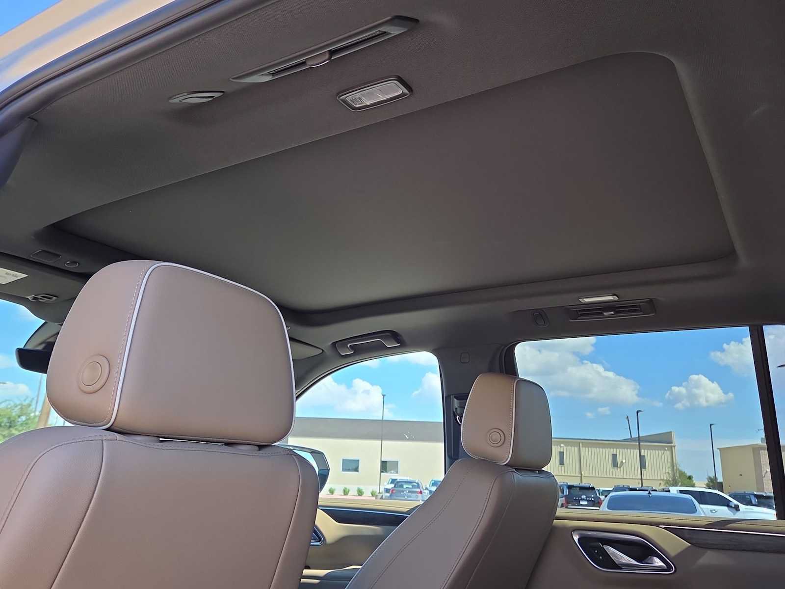 Used 2021 Chevrolet Tahoe Premier RWD image 15