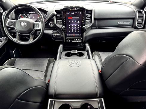 Used 2020 RAM 3500 Laramie image 20