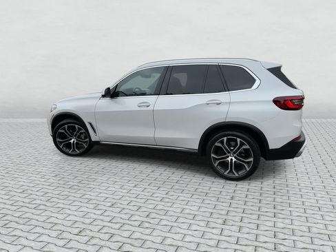 Certified 2023 BMW X5 xDrive40i w/ Premium Package AWD/4WD image 5