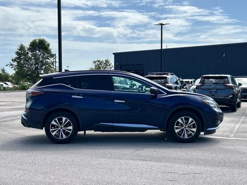Used 2023 Nissan Murano SV FWD image 7