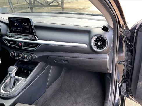 Certified 2024 Kia Forte LXS image 15