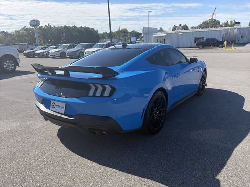 Used 2025 Ford Mustang GT Premium RWD image 6