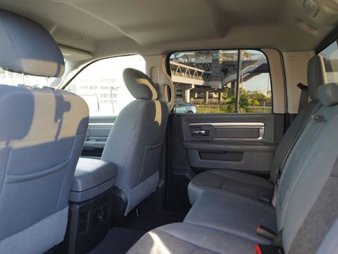 Used 2019 RAM 1500 Classic Warlock image 15