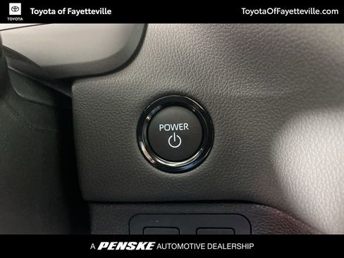 New 2026 Toyota Tundra Limited AWD/4WD image 36