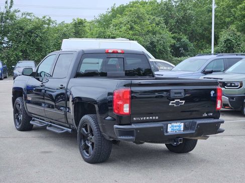 Used 2017 Chevrolet Silverado 1500 LTZ Z71 w/ Realtree Edition AWD/4WD image 5