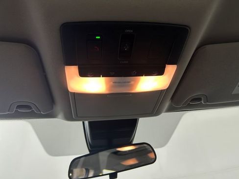 Used 2023 Nissan Altima 2.5 SR w/ SR Premium Package image 25