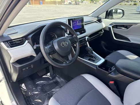 Used 2023 Toyota RAV4 XLE FWD image 14