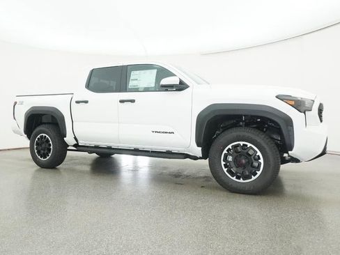 New 2026 Toyota Tacoma TRD Off-Road AWD/4WD image 28
