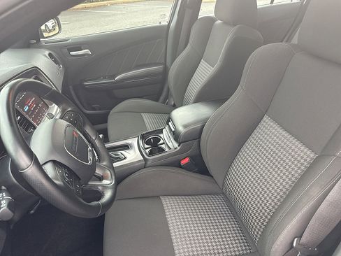 Used 2020 Dodge Charger GT w/ Driver Convenience Group image 39