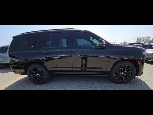 Used 2023 Cadillac Escalade Sport Platinum w/ LPO, ONYX Package AWD/4WD image 10
