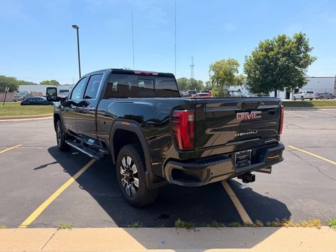 Used 2025 GMC Sierra 2500 Denali w/ Technology Package AWD/4WD image 7
