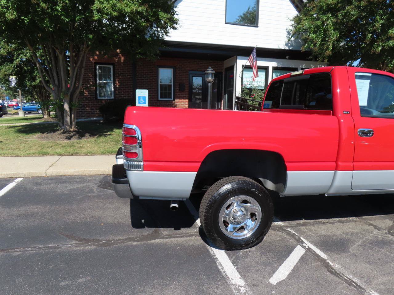 Used 1998 Dodge Ram 1500 Truck 4x4 Regular Cab image 9