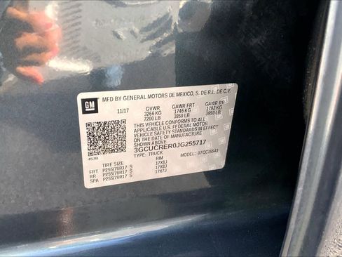 Used 2018 Chevrolet Silverado 1500 LT w/ LT Eassist Package image 36