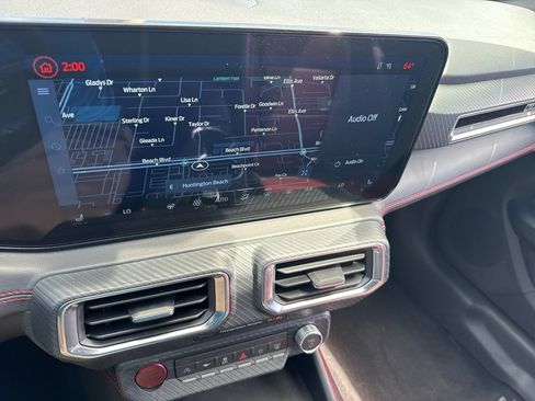 Used 2025 Ford Mustang Premium RWD image 18